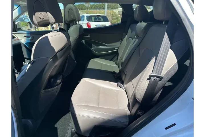 $17142 : Hyundai SANTA FE Sport 2018 image 7