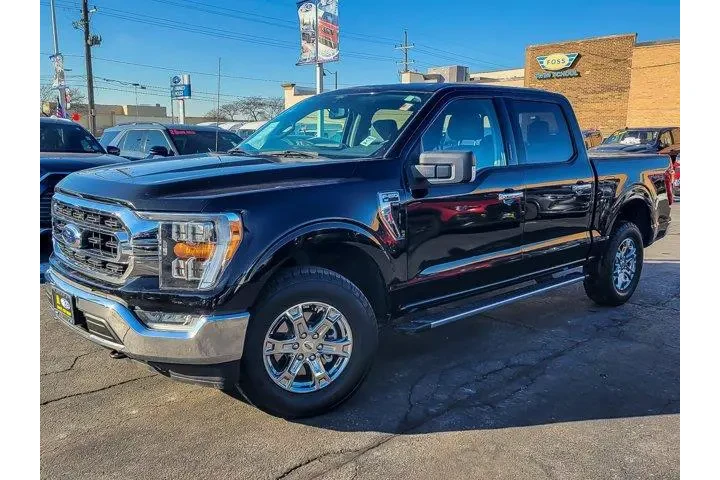 $38988 : Ford F-150 2022 4x4 XLT 4dr image 1