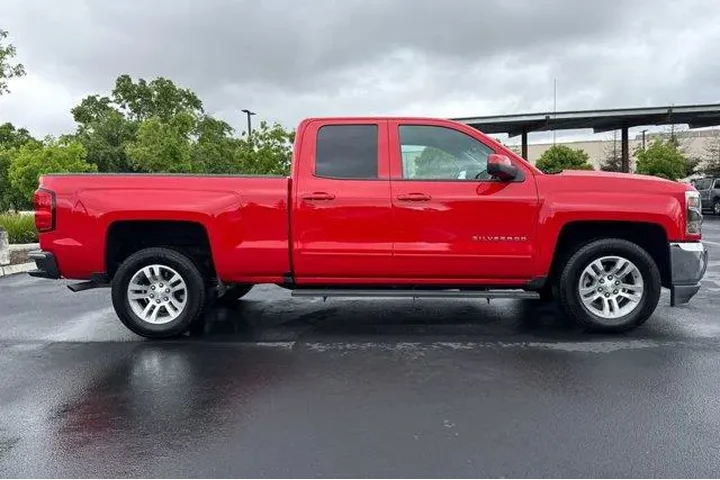 $25878 : Chevrolet Silverado 1500 LD image 10