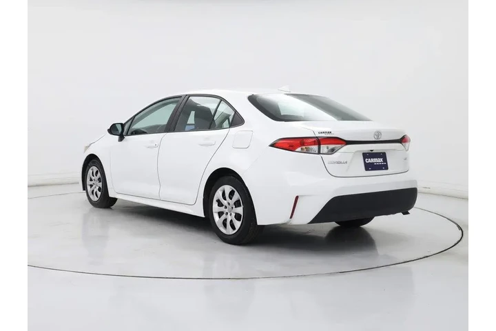 $19998 : Toyota Corolla 2024 LE 4dr S image 2