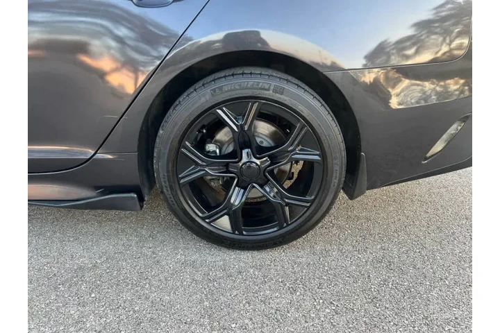 $20997 : 2020 Stinger GT-Line image 10