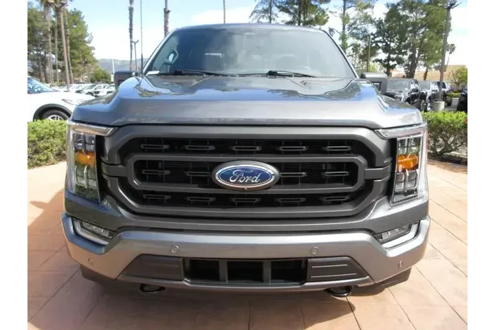 $39991 : Ford F-150 2023 4x4 XLT 4dr image 7