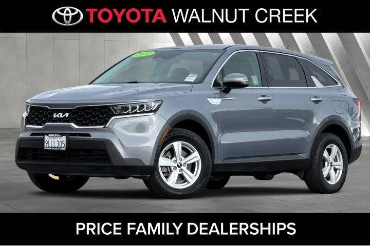 $21700 : Kia Sorento 2022 AWD LX 4dr image 1