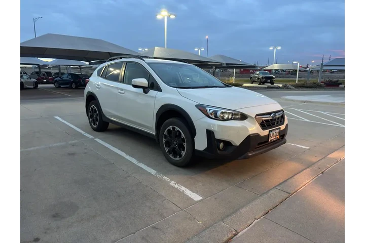 $21990 : Subaru Crosstrek 2022 AWD Pr image 2