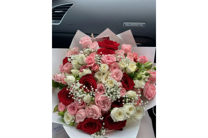 Florería  Ramos buchones image 9