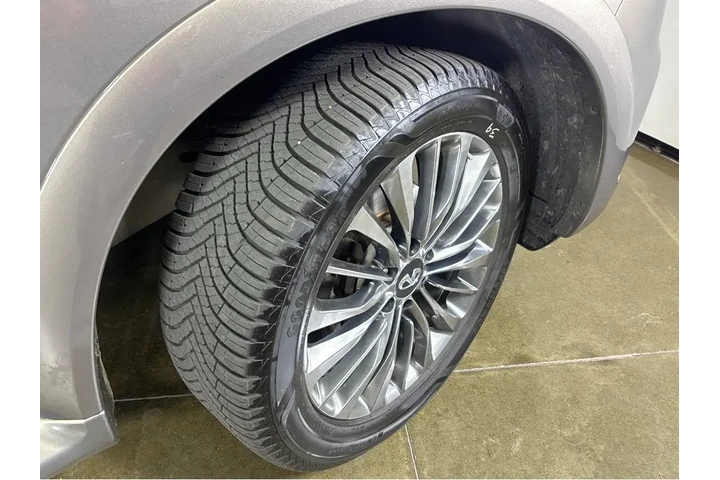 $18000 : 2018 QX80 AWD image 10