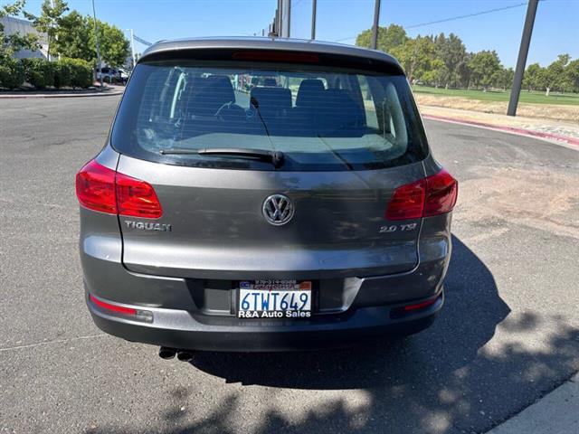 $10750 : 2012 Tiguan S image 9