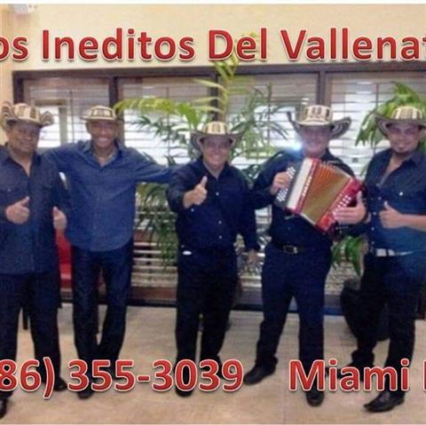 Conjunto Vallenato en Miami image 4