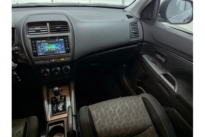 $21997 : Mitsubishi Outlander Sport 2 image 8