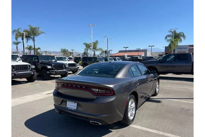 $23472 : Dodge Charger 2022 SXT 4dr S image 8