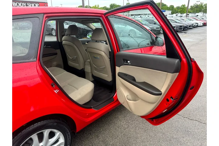 $6980 : 2009 Elantra 4dr Wgn Auto Tou image 9