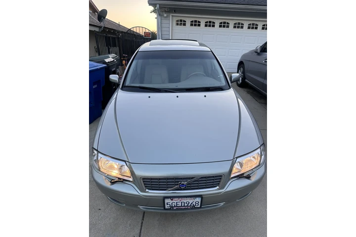 $2350 : Volvo S80 image 3