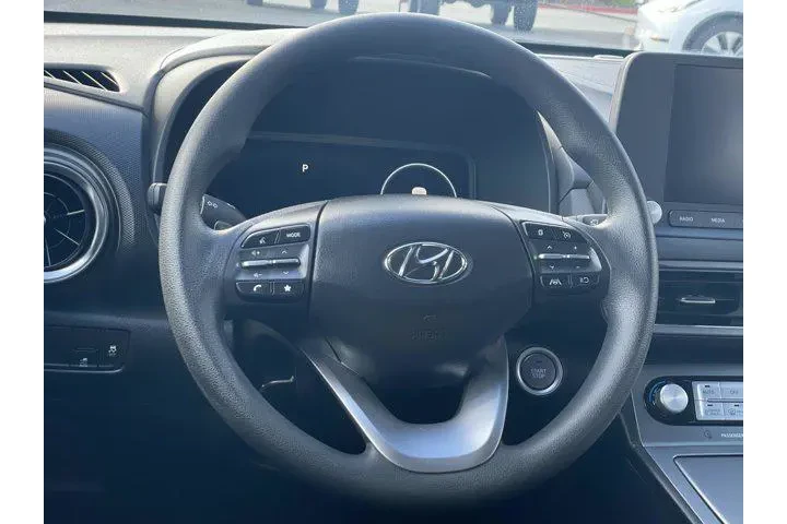 $18355 : Hyundai KONA Electric 2023 S image 7