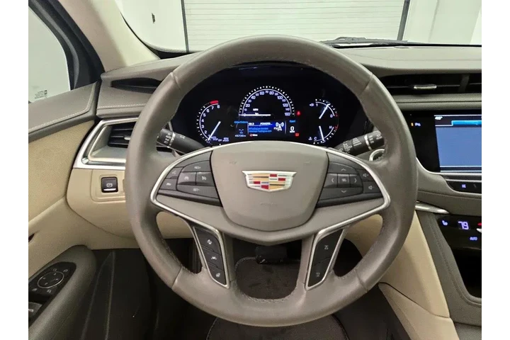 $22998 : Cadillac XT5 2018 Luxury 4dr image 10