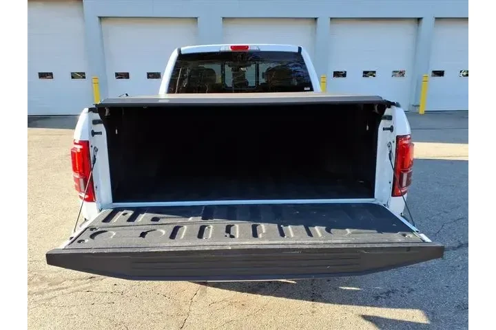 $23374 : Ford F-150 2017 4x4 Lariat 4 image 6