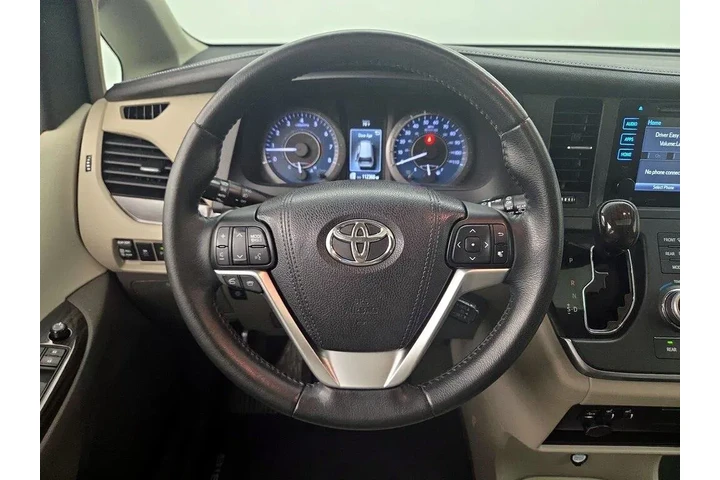 $23998 : Toyota Sienna 2016 AWD XLE 7 image 10