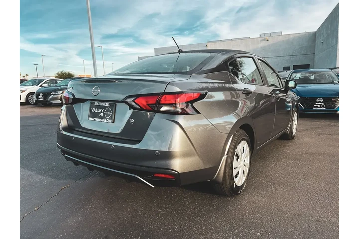 $20477 : Nissan Versa 2025 S 4dr Seda image 6