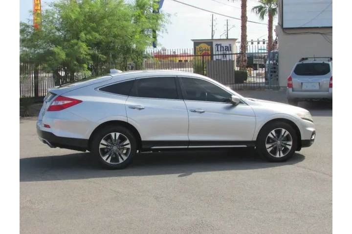 $12995 : 2015 Crosstour EX-L V6 image 10