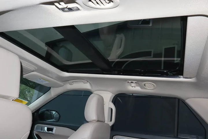 $25988 : 2021 Explorer Limited 4WD image 9