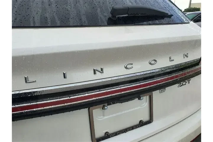 $22490 : Lincoln Nautilus 2019 4dr SU image 10