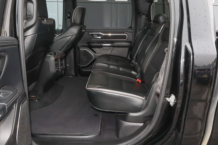 $42988 : 2025 1500 Laramie 4x4 Crew Ca image 8