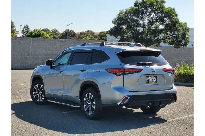 $36600 : Toyota Highlander Hybrid 202 image 6