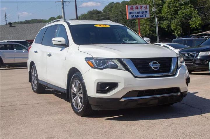 $10500 : 2019 NISSAN PATHFINDER2019 NI image 2