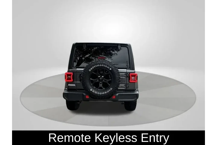 $27998 : Jeep Wrangler 2023 4x4 Sport image 6