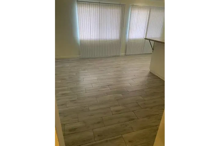 $1500 : SunshineApts 1 bedroom 1 bath image 5