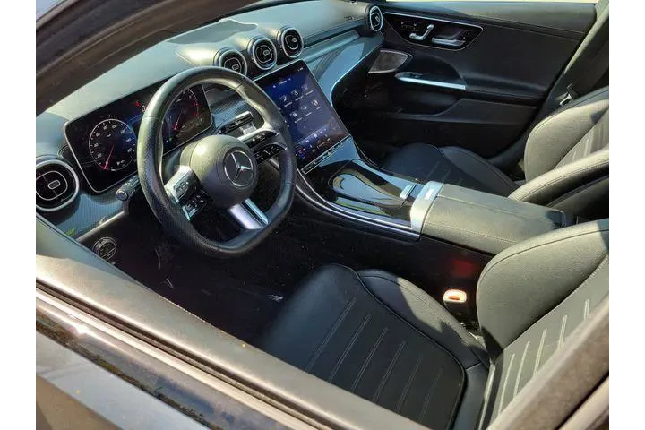 $39310 : Mercedes-Benz C-Class 2024 C image 3