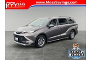 Toyota Sienna 2023 XLE 8-Pas en Riverside