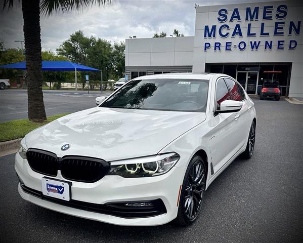 $23995 : 2018 BMW 5 Series 530e Iperfo image 1