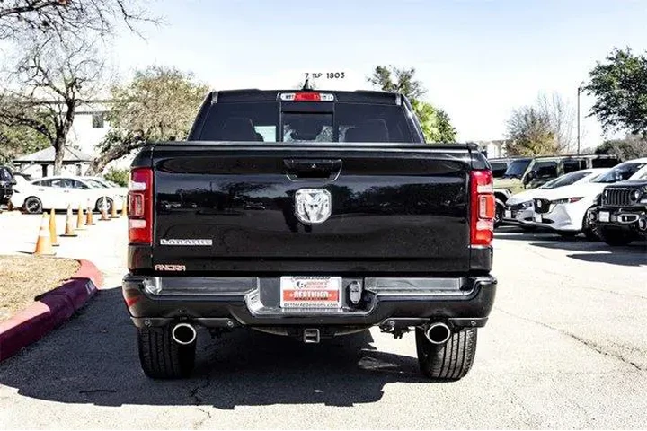 $34285 : Ram 1500 2023 4x2 Laramie 4d image 6