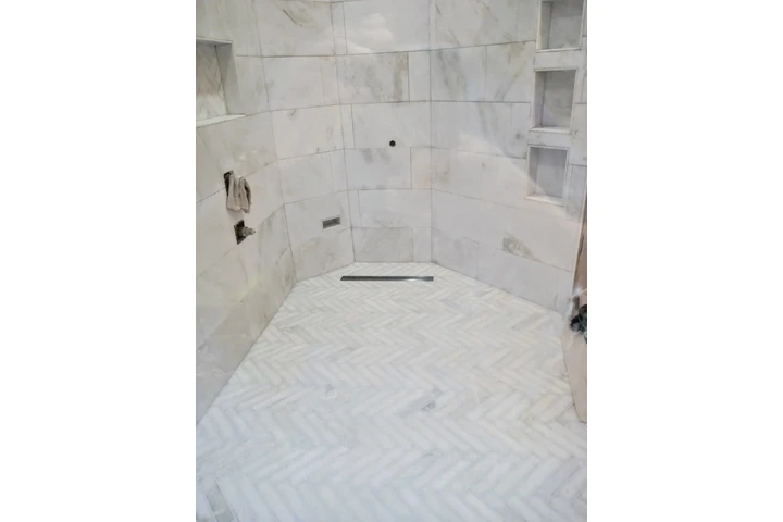 Interior remodeling services.. image 9