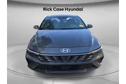$18789 : Hyundai ELANTRA 2024 SEL 4dr thumbnail