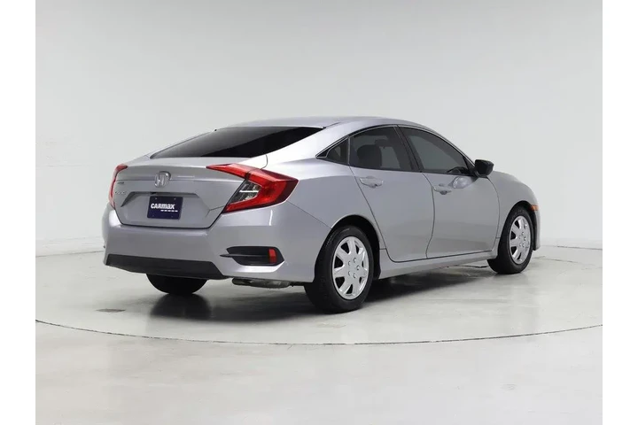 $16998 : Honda Civic 2018 LX 4dr Seda image 8