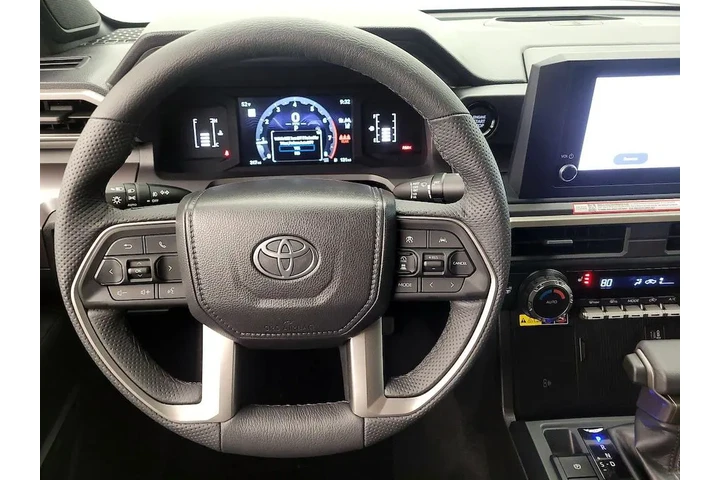 $38998 : Toyota Tacoma 2025 4x2 SR5 4 image 10