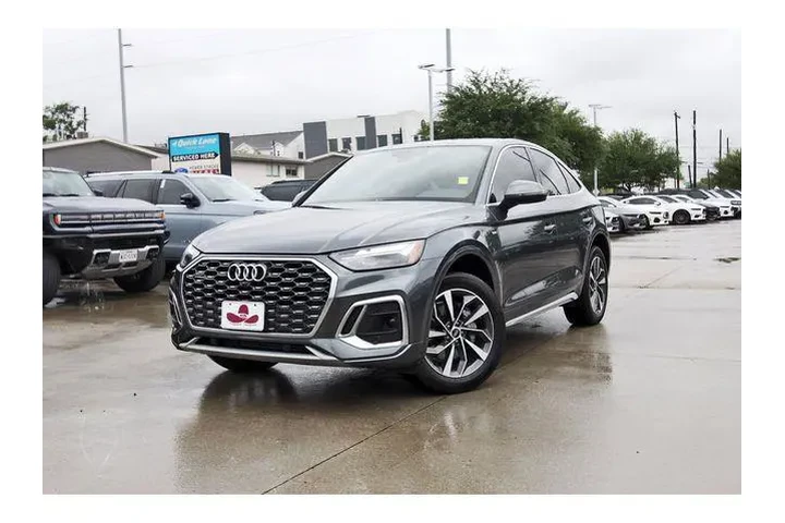 $32491 : Audi Q5 Sportback 2022 AWD q image 1