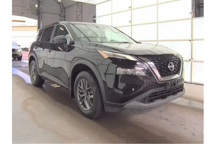 $18593 : Nissan Rogue 2023 AWD S 4dr image 4