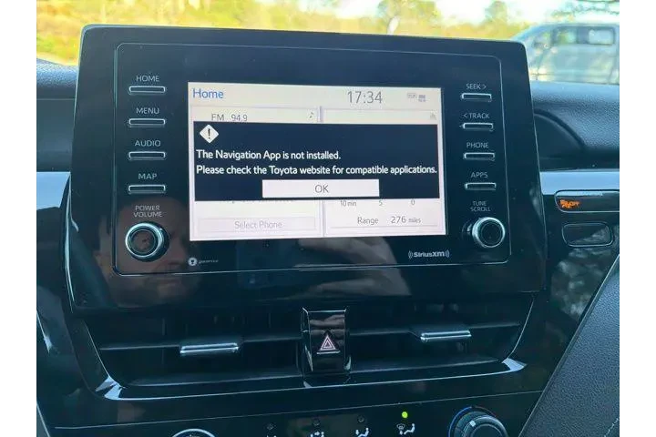 $21039 : Toyota Camry 2021 LE 4dr Sed image 8