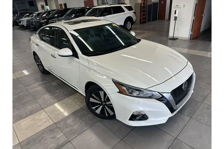 $20500 : Nissan Altima 2021 2.5 SL 4d image 9