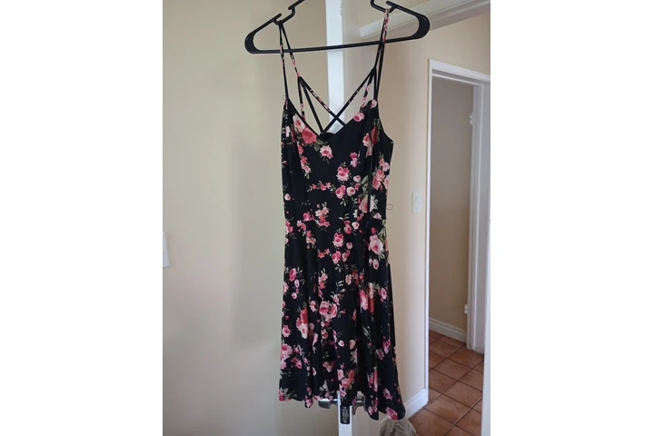 $20 : Vestidos nuevos para mujer image 3
