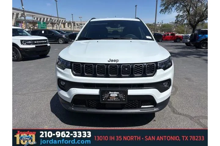 $26499 : Jeep Compass 2026 4x4 Latitu image 2