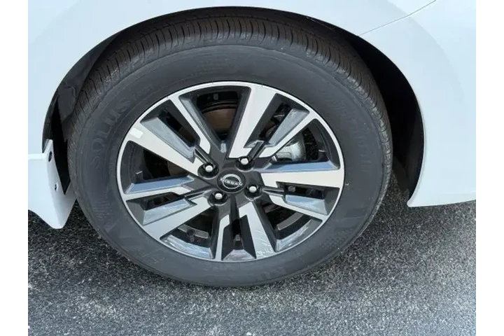 $20417 : Nissan Versa 2025 S 4dr Seda image 9