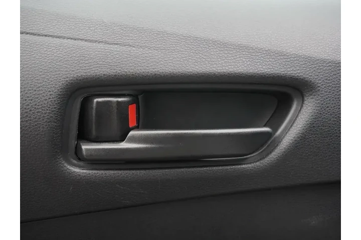 $18540 : Toyota Corolla 2024 LE 4dr S image 8