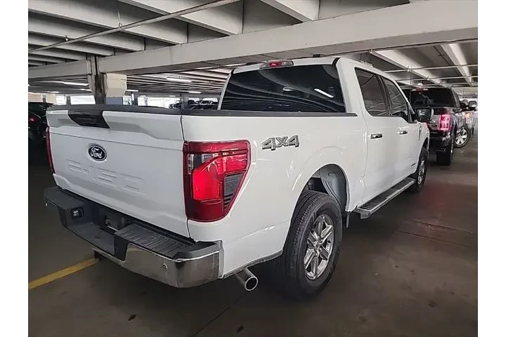 $39995 : Ford F-150 2024 4x4 XLT 4dr image 2