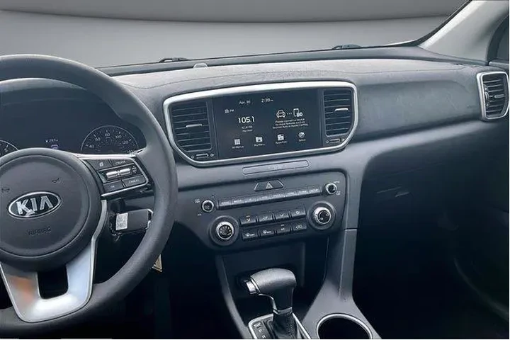 $18500 : Kia Sportage 2021 AWD LX 4dr image 9