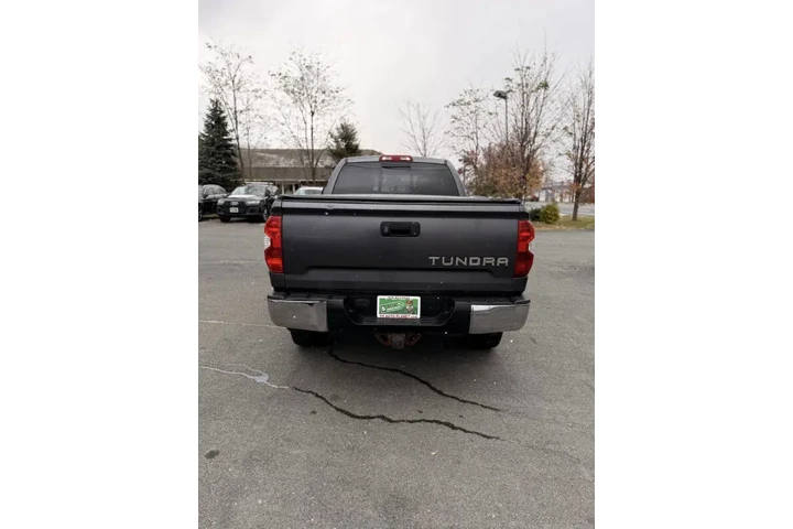 $14995 : 2014 Tundra SR5 image 9