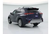 $39998 : Toyota Highlander Hybrid 202 thumbnail