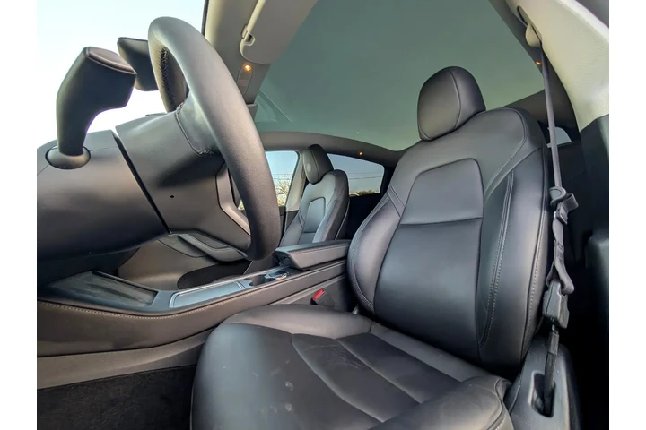 $39995 : 2023 Model Y Performance image 9